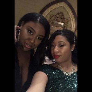 Meet your Posher, Kelley